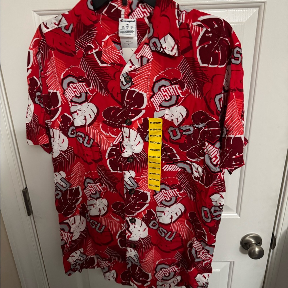 Ohio State Buckeyes Hawaiian Champion Button Up Shirt MED Red Floral Aloha NWT